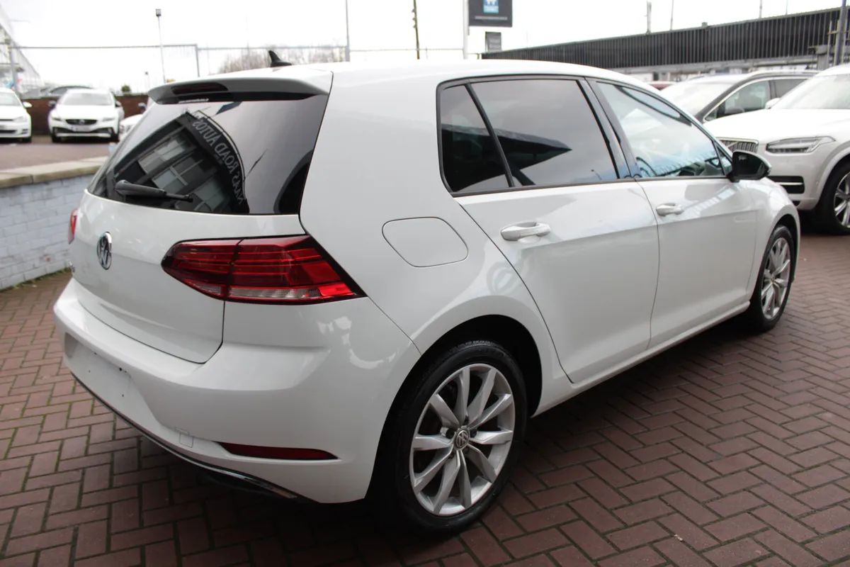 1.2TSI COMFORTLINE PLUS  HATCHBACK 5DR AUTOMATIC// - Image 4