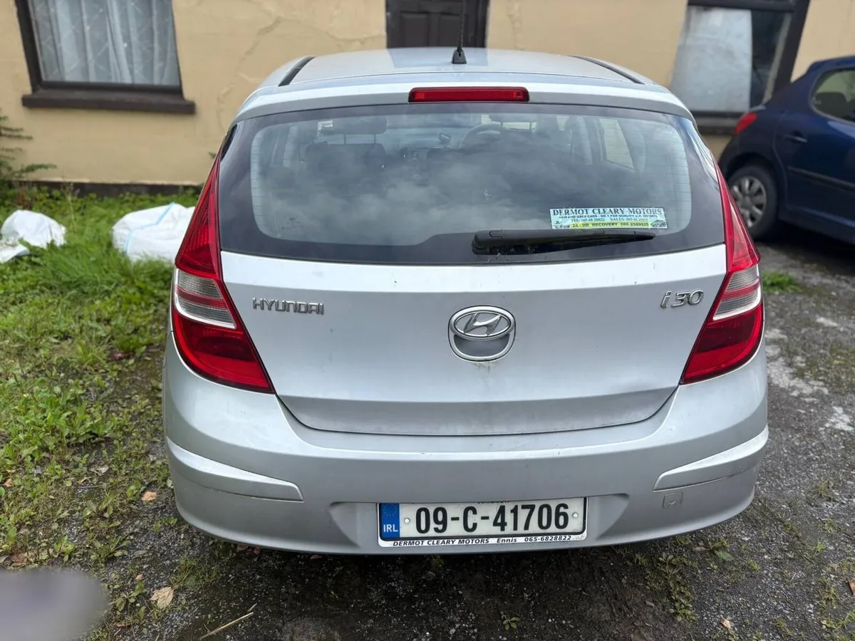 Hyundai i30 comfort - Image 2