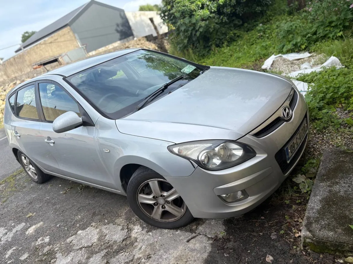 Hyundai i30 comfort - Image 4