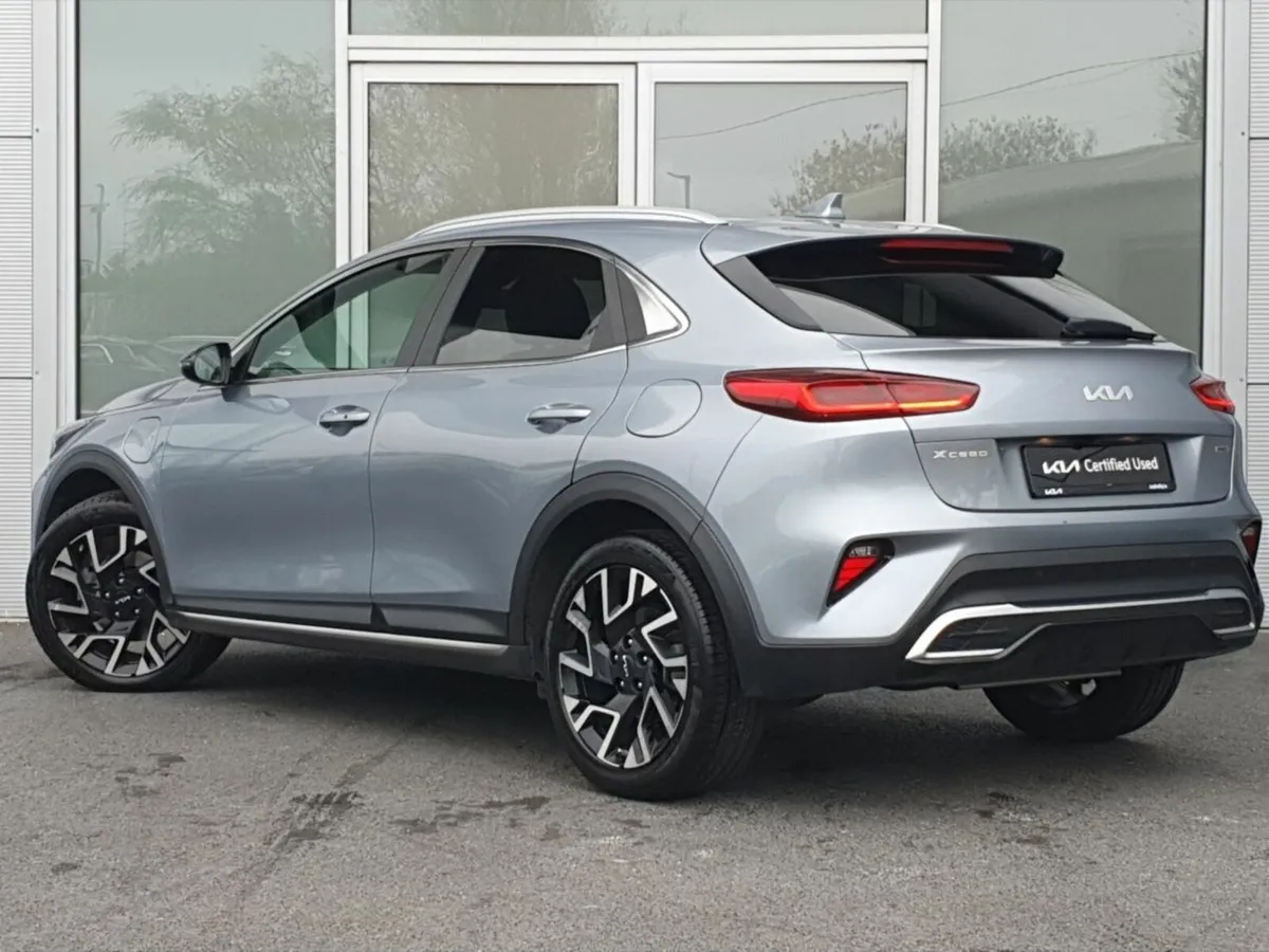 Kia XCeed 1.6 GDI Plug-in Hybrid - Image 2