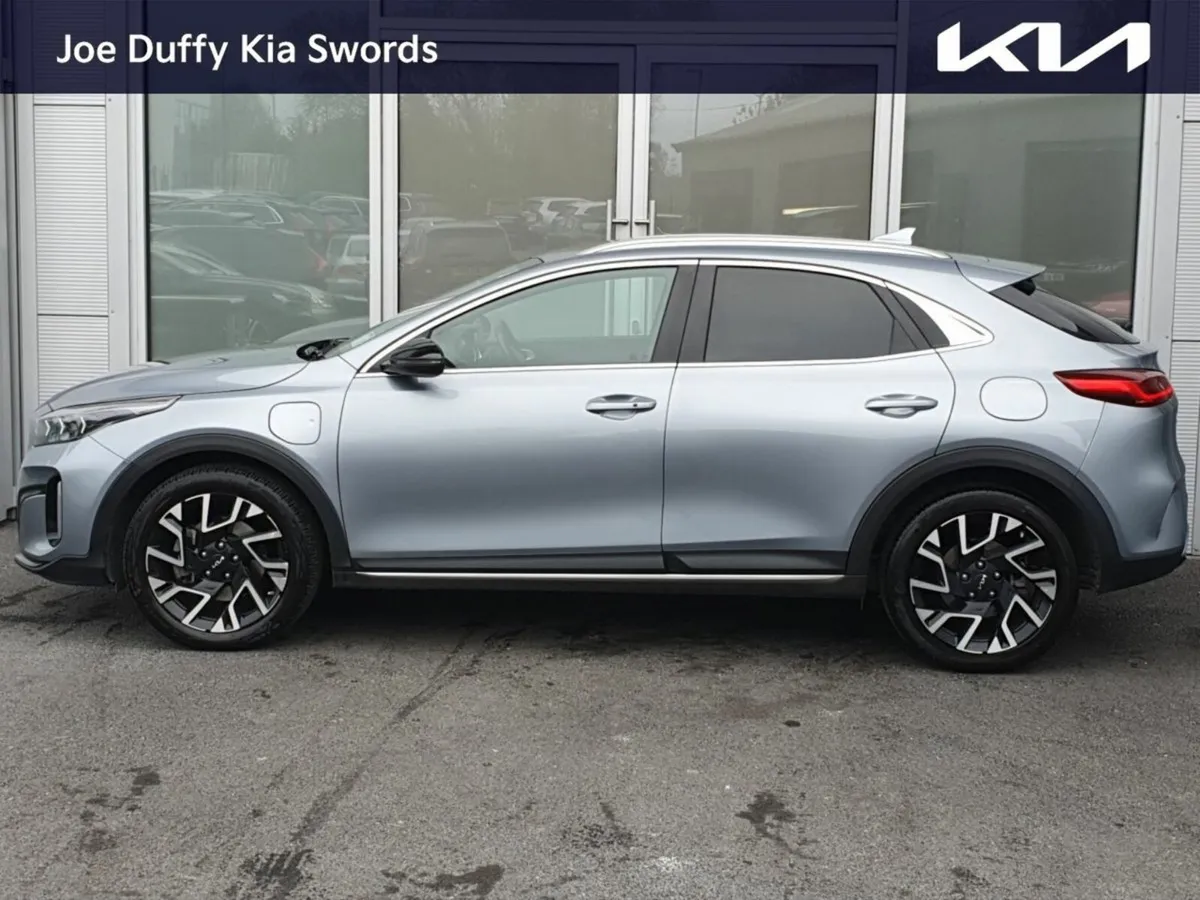 Kia XCeed 1.6 GDI Plug-in Hybrid - Image 3