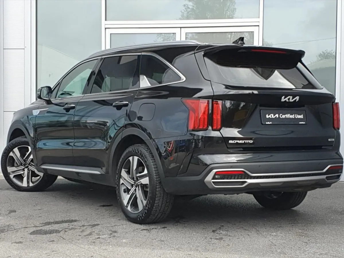 Kia Sorento 1.6 PHEV K3 4X4 5 seats - Image 3