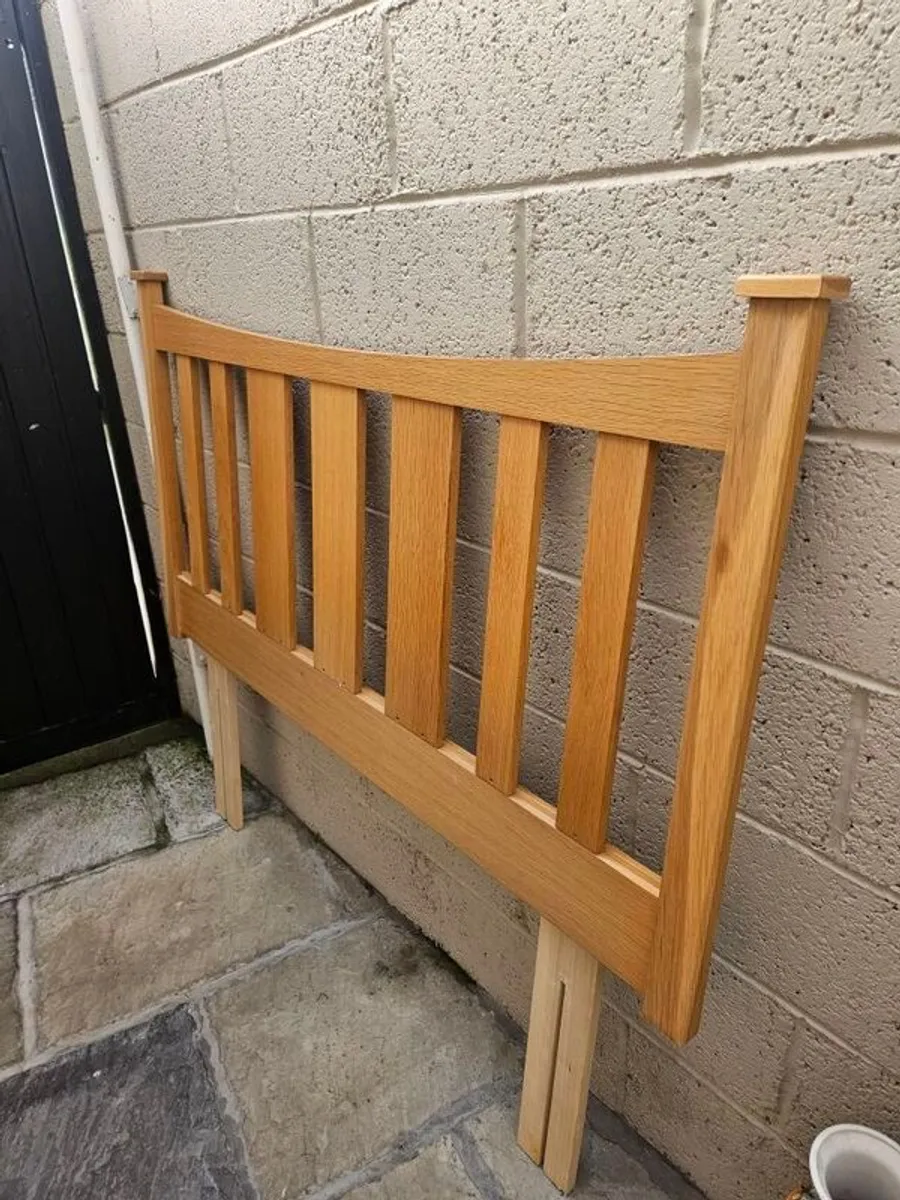 Double bed wooden headboard - Image 1