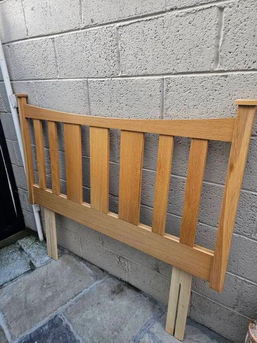 Double bed wooden headboard - Image 2