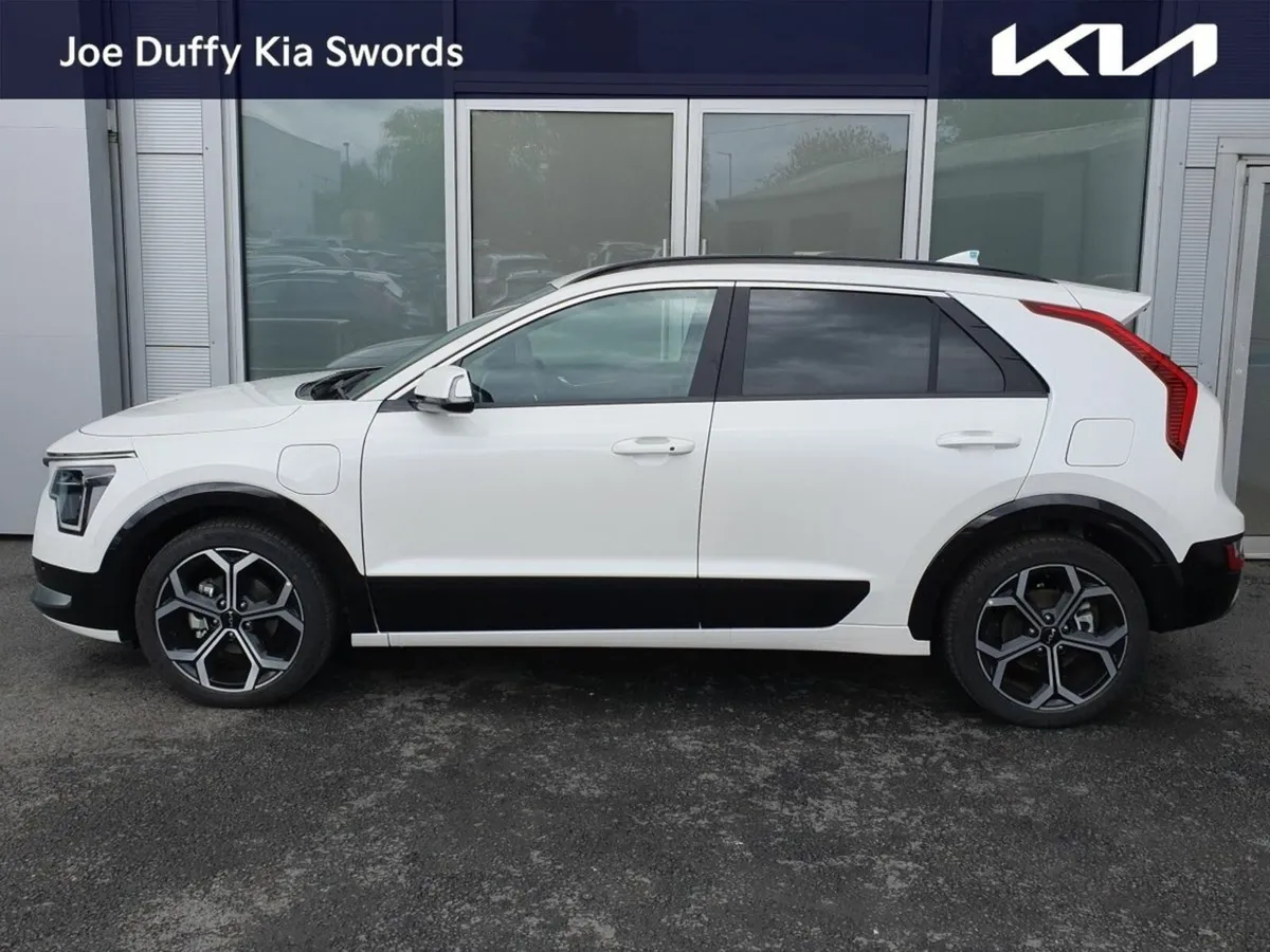 Kia Niro NIRO PHEV K3 was €41,500 now €36,900 Save - Image 3