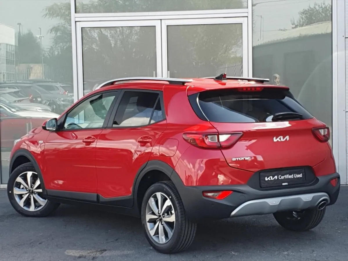 Kia Stonic 1.0 100HP K2 PE was €27,100 now €23,900 - Image 3