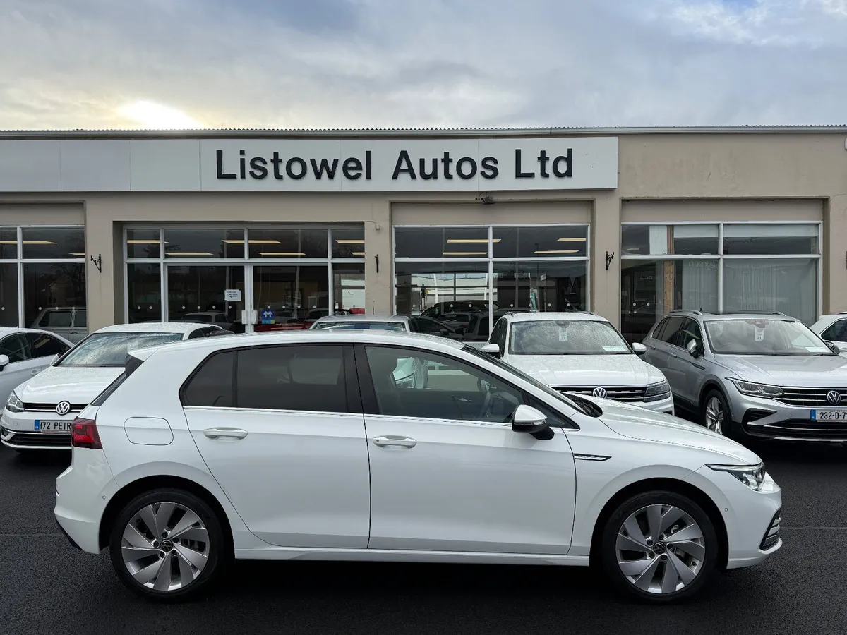 221 VW GOLF  STYLE 1.5 150BHP AUTOMATIC - Image 1