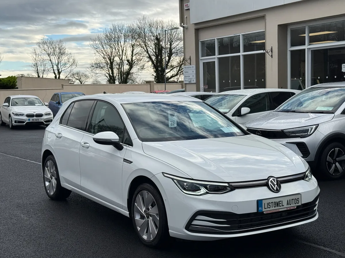 221 VW GOLF  STYLE 1.5 150BHP AUTOMATIC - Image 4