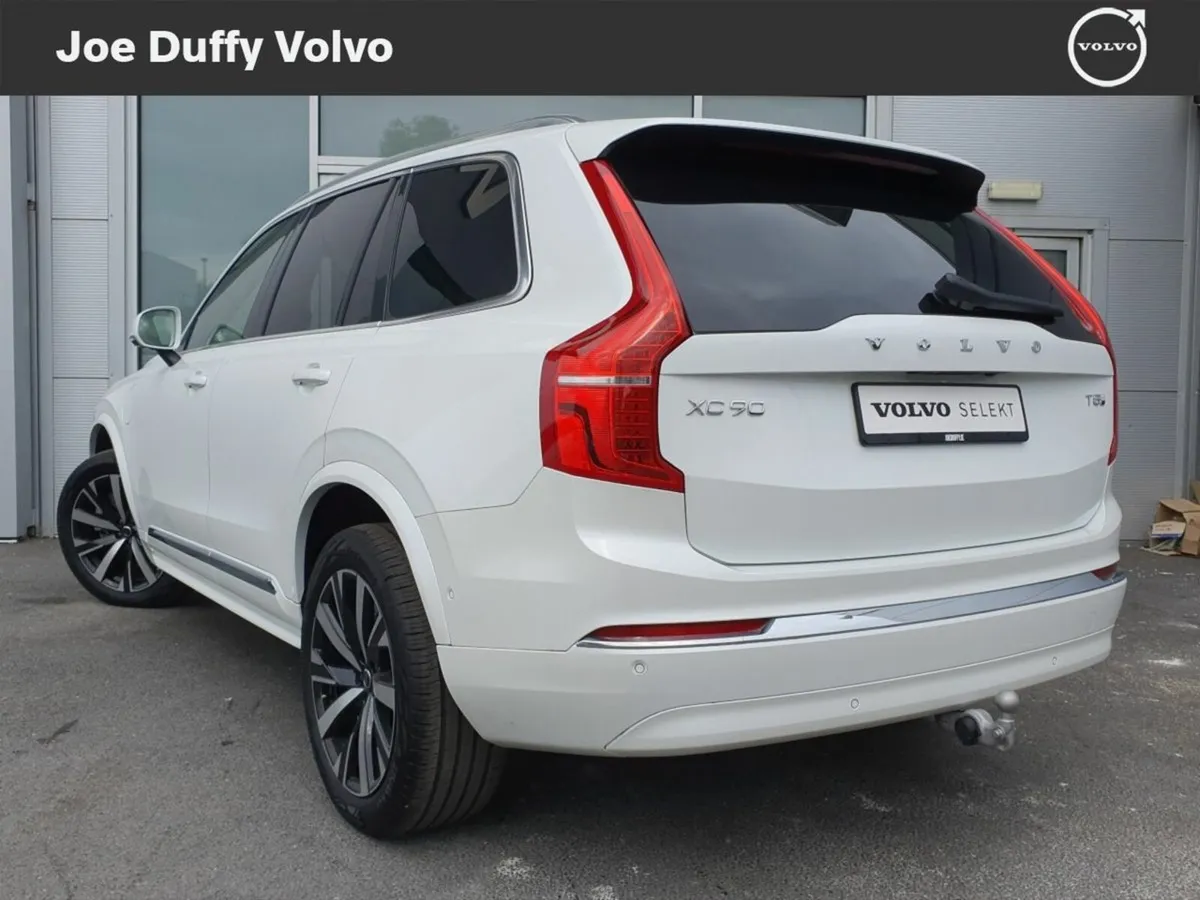 Volvo XC90 T8 PHEV AWD Ultra Bright (WAS €109,034 - Image 2