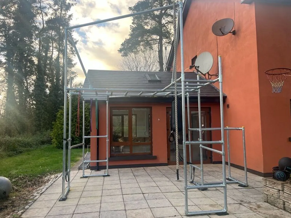 exercise set up, Calisthenics - Image 1