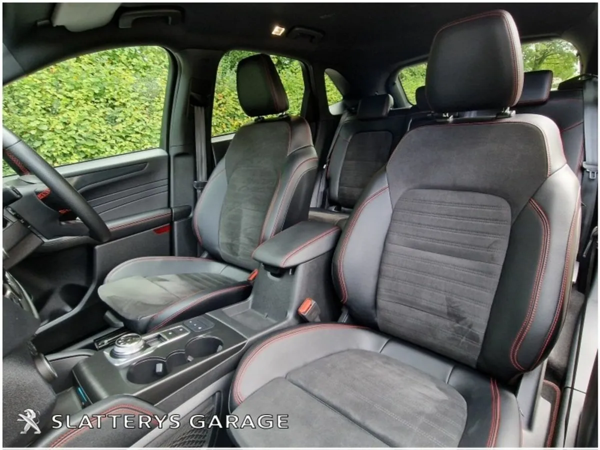 Ford Kuga PHEV ST LINE /  UPGRADED ELECTIC SEAT PA - Image 4