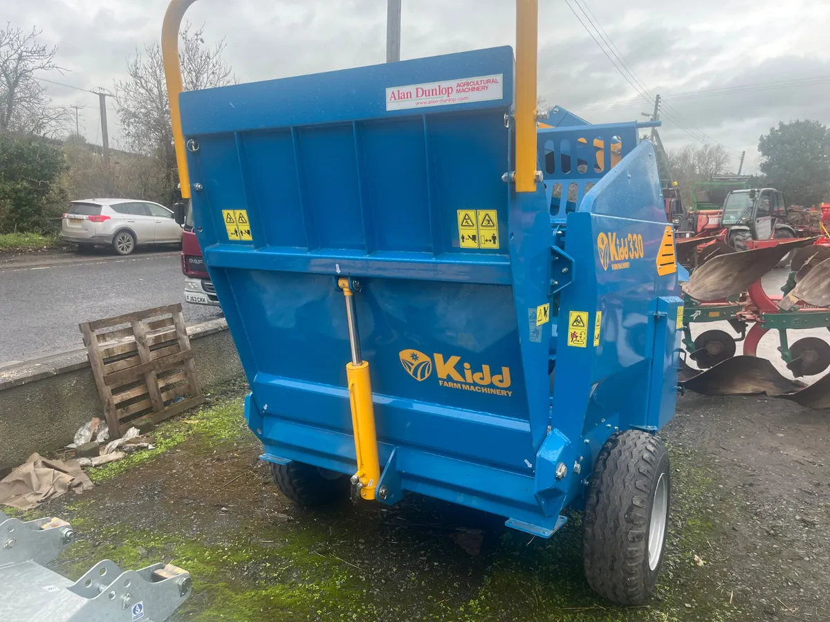 EX Demo Kidd 330 Balechopper - Image 3