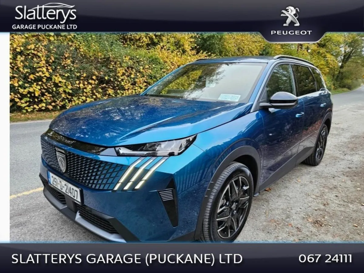 Peugeot 5008 1.2 Hybrid 136bhp E-DCS6 Allure - Image 3
