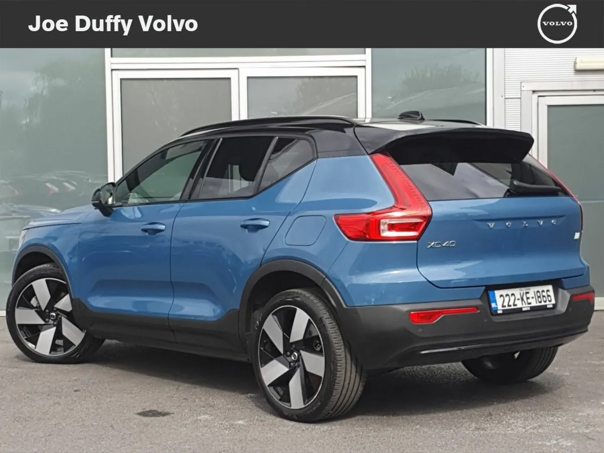 Volvo XC40 Ultimate BEV - Image 3
