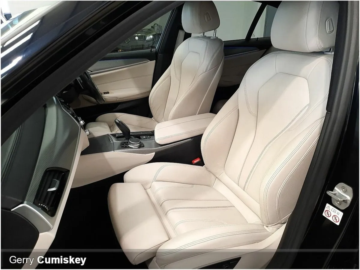 BMW 5-Series 520d xDrive M Sport Auto - Image 4