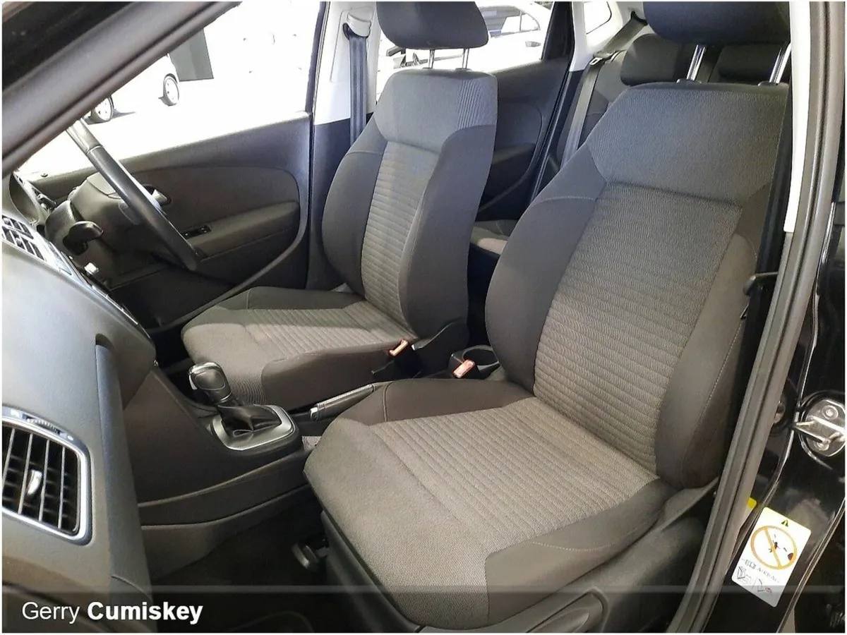 Volkswagen Polo Comfortline + |  1.2 TSI 90HP - Image 4