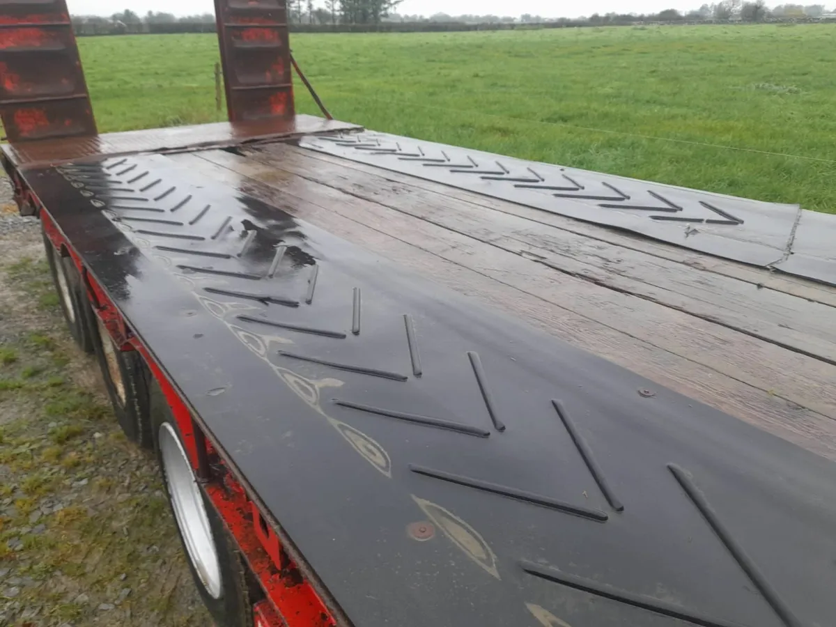 Mccauley tri axle lowloader for Sale - Image 2