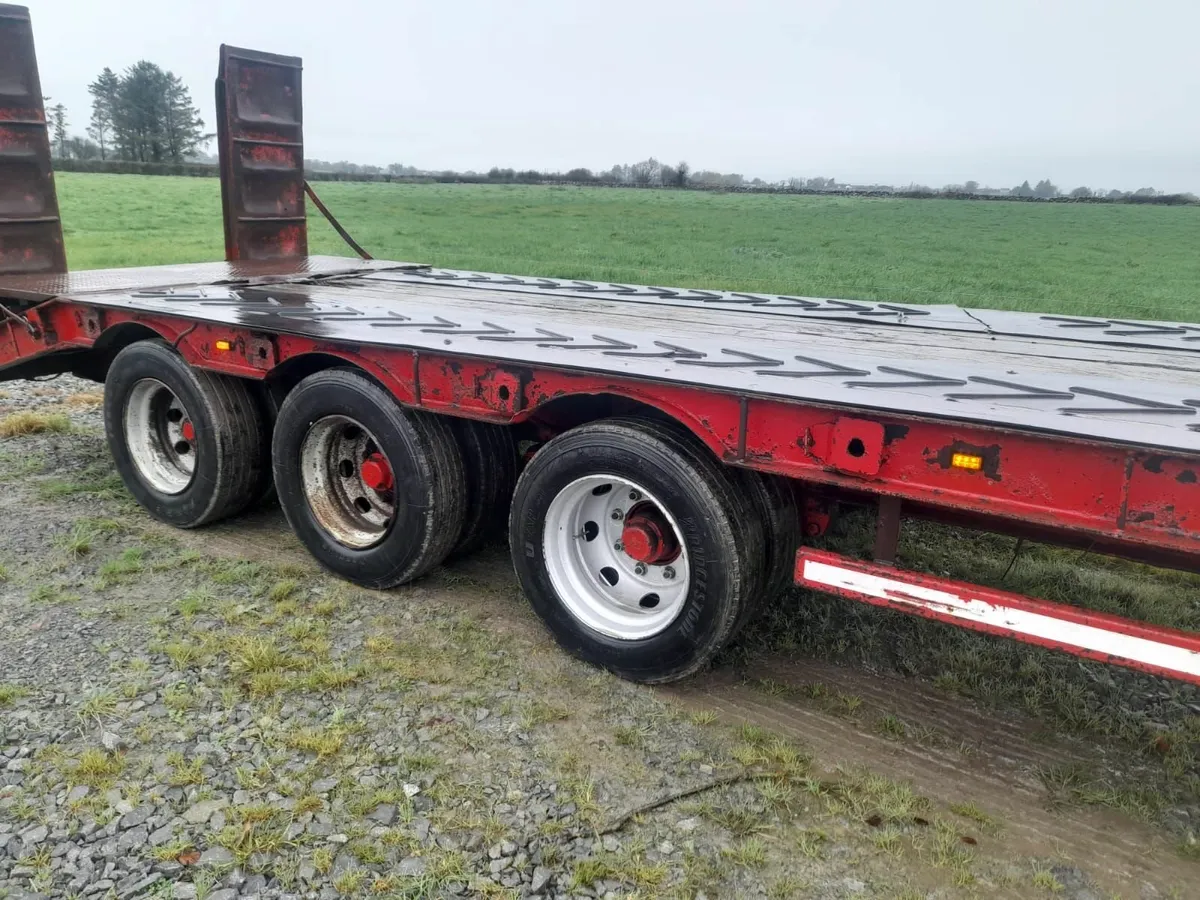 Mccauley tri axle lowloader for Sale - Image 3