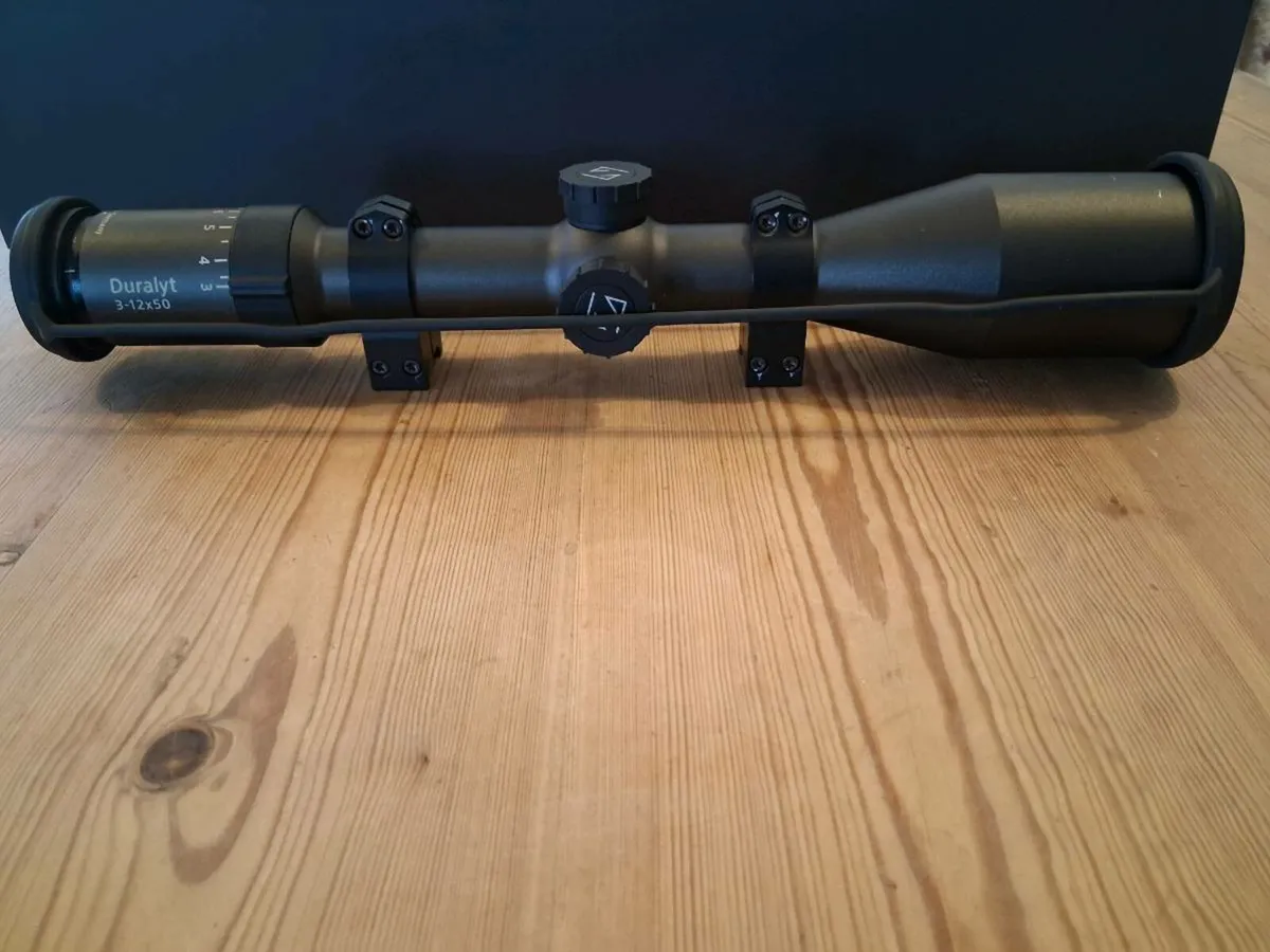 Zeiss Duralyt 3-12x50 Scope with rings - Image 2