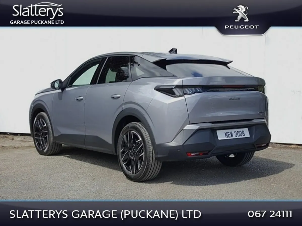 Peugeot 3008 1.2 MHEV PureTech 136bhp Allure - Image 3