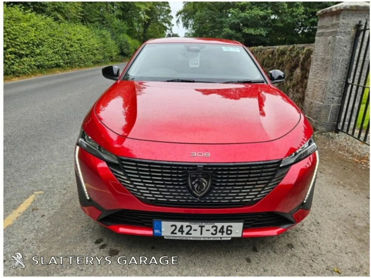 Peugeot 308 Electric 156bhp (54 kWh) 420KM RANGE W - Image 2