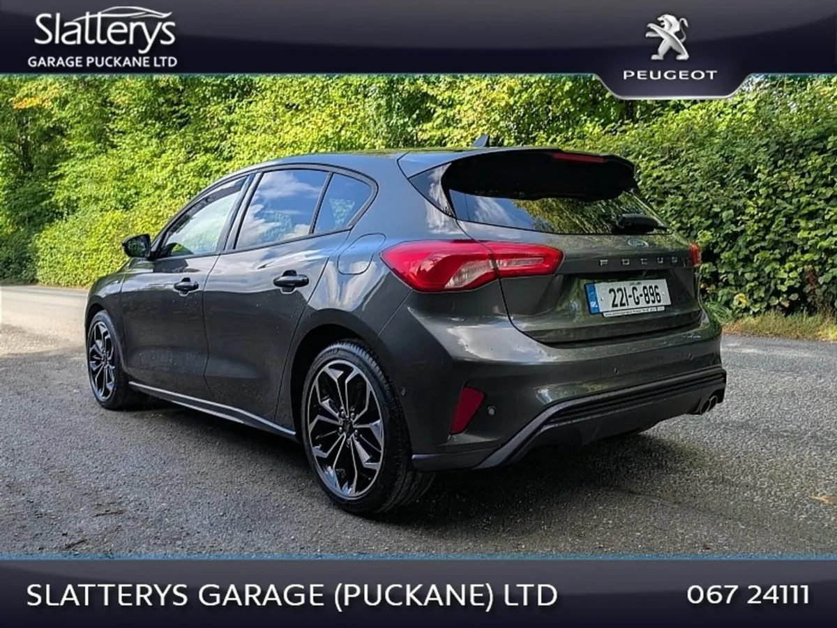 Ford Focus 1.0T EcoBoost Hybrid 125PS ST-Line Upgr - Image 3