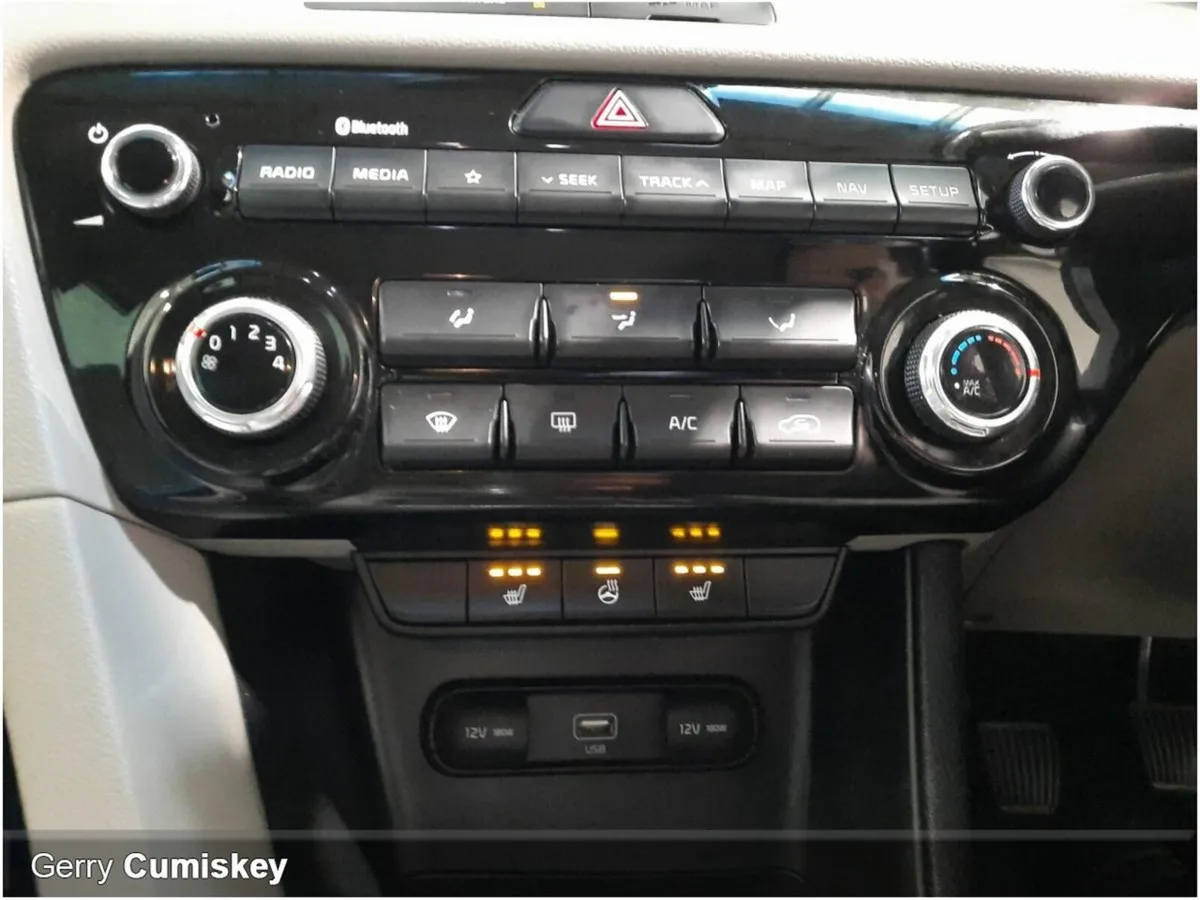 Kia Sportage K3 |  1.6 CRDI | Mild Hybrid | Beige - Image 2