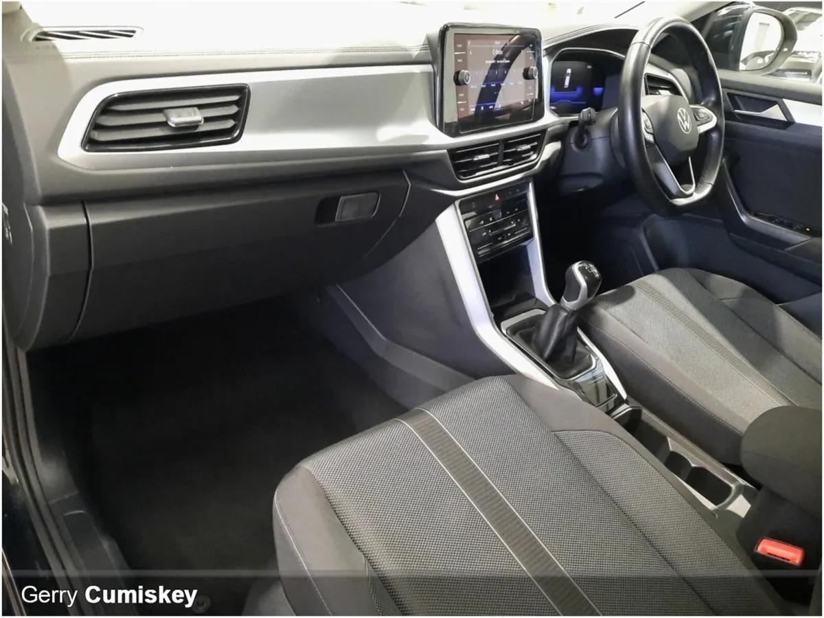 Volkswagen T-Roc Life | 1.0 TSI 110HP - Image 2