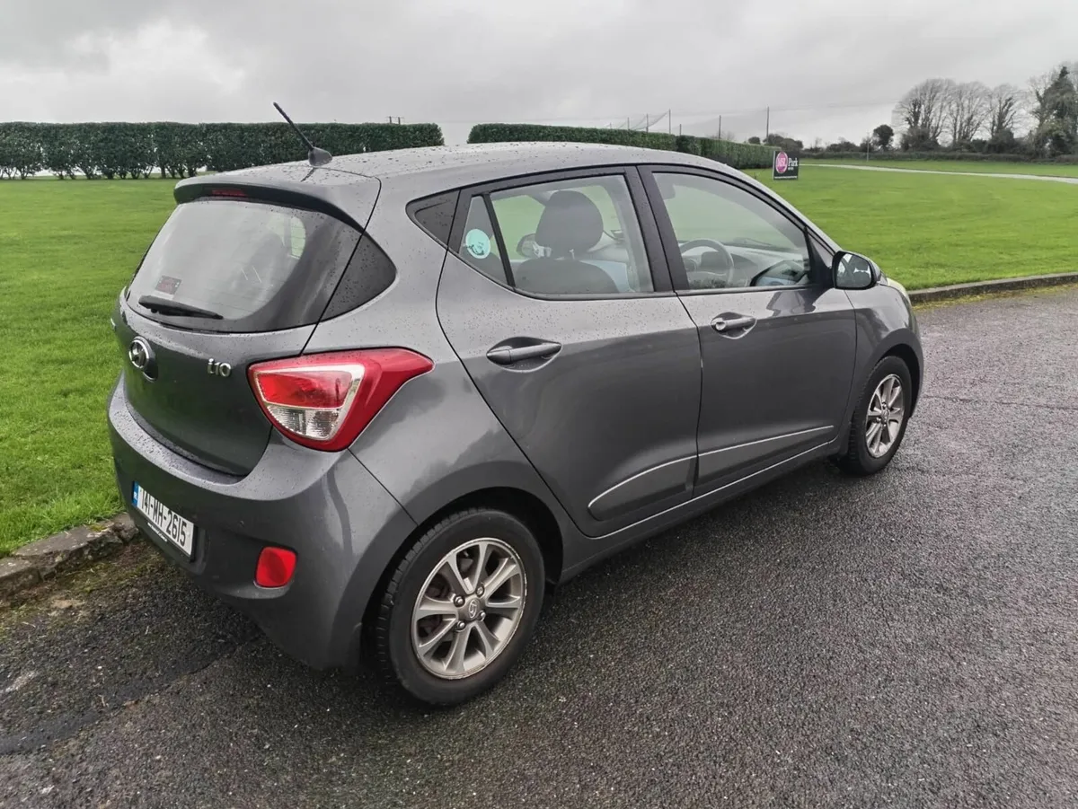 Hyundai i10 2014 - Image 2