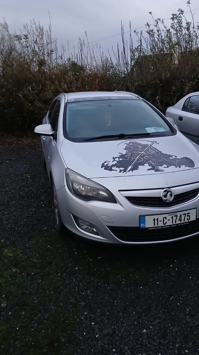 Vauxhall Astra 2011 - Image 1