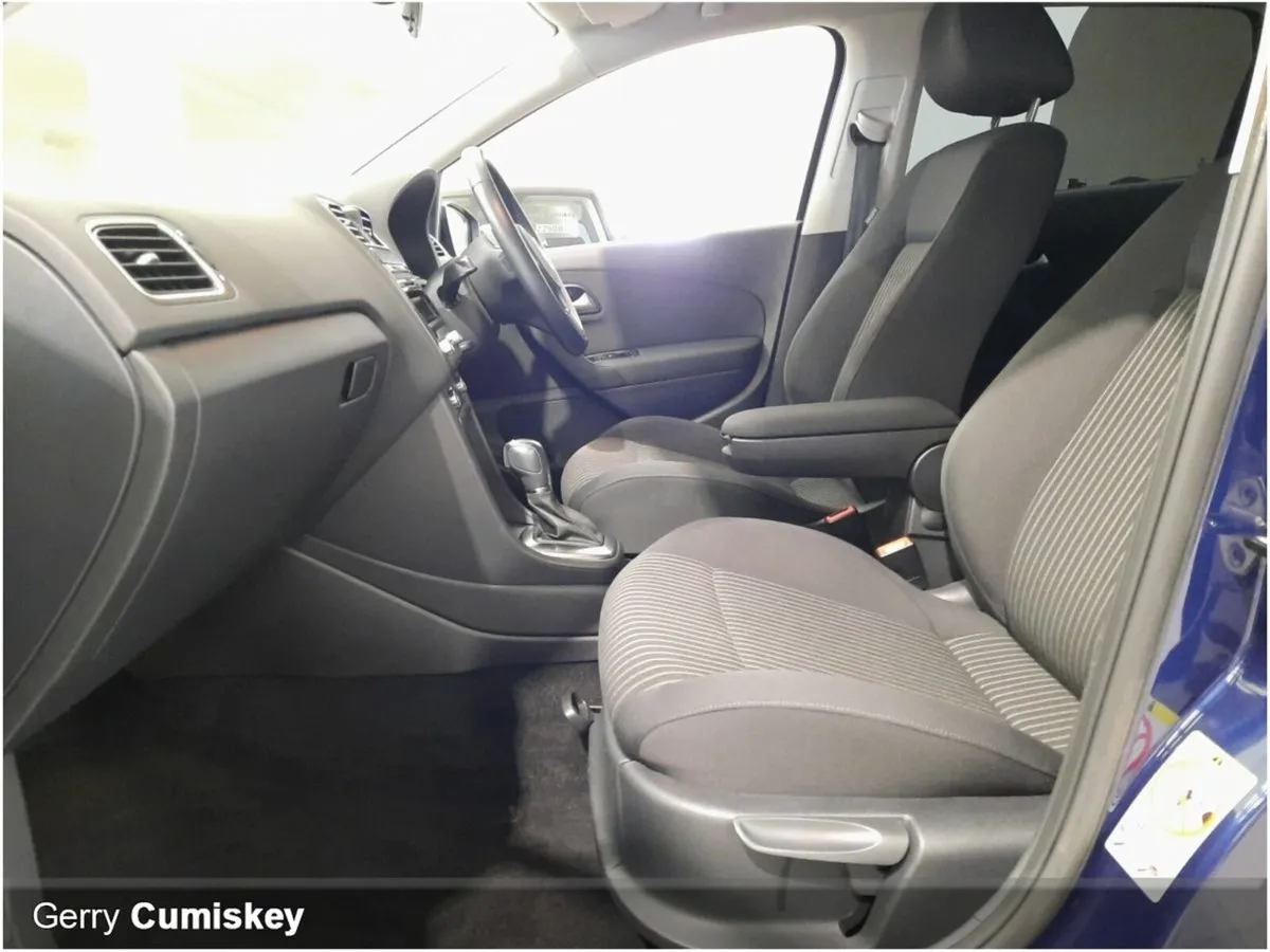 Volkswagen Polo Comfortline 1.2 TSI 90HP DSG - Image 3