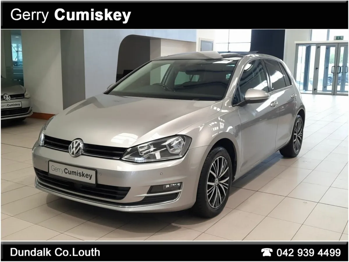 Volkswagen Golf ALLSTAR | AUTOMATIC | PANORAMIC RO - Image 3