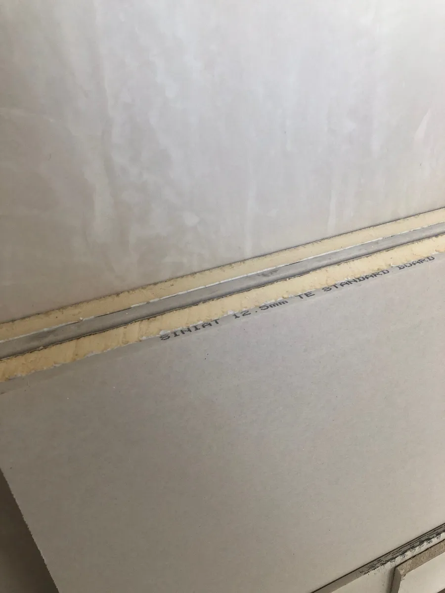 Insulated plasterboard