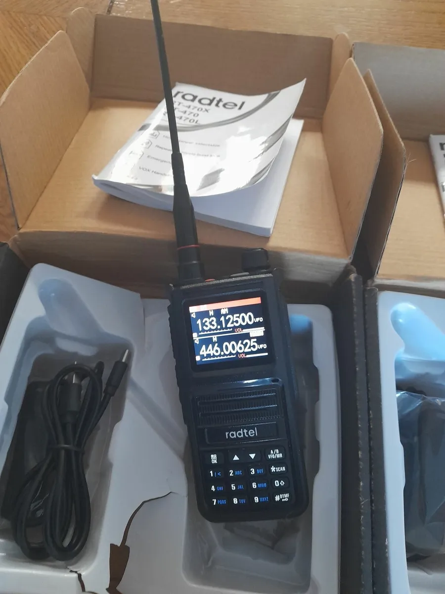 Walkie talkies - Image 2