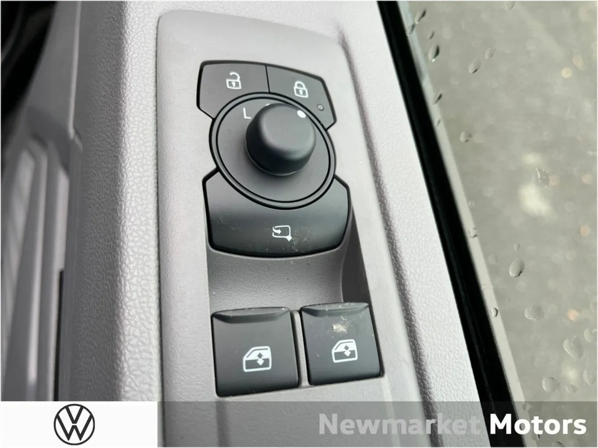 Volkswagen Transporter 0% FINIANCE - TRENDLINE PLU - Image 4