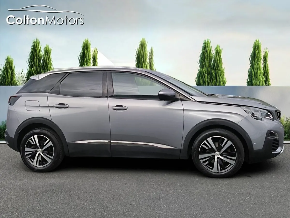 Peugeot 3008 Allure 1.2i - Image 3