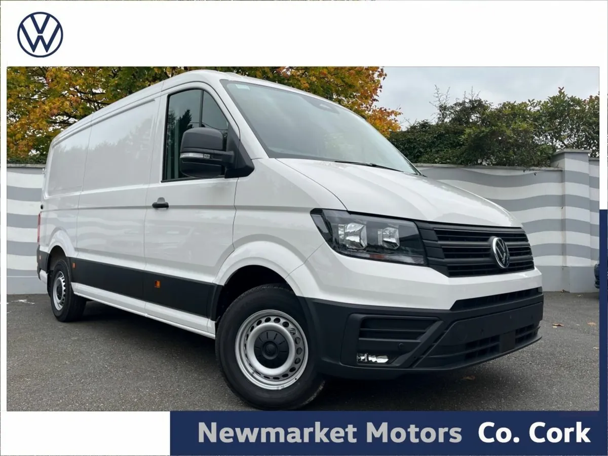 Volkswagen Crafter 30 TRENDLINE MEDIUM WHEEL BASE - Image 1