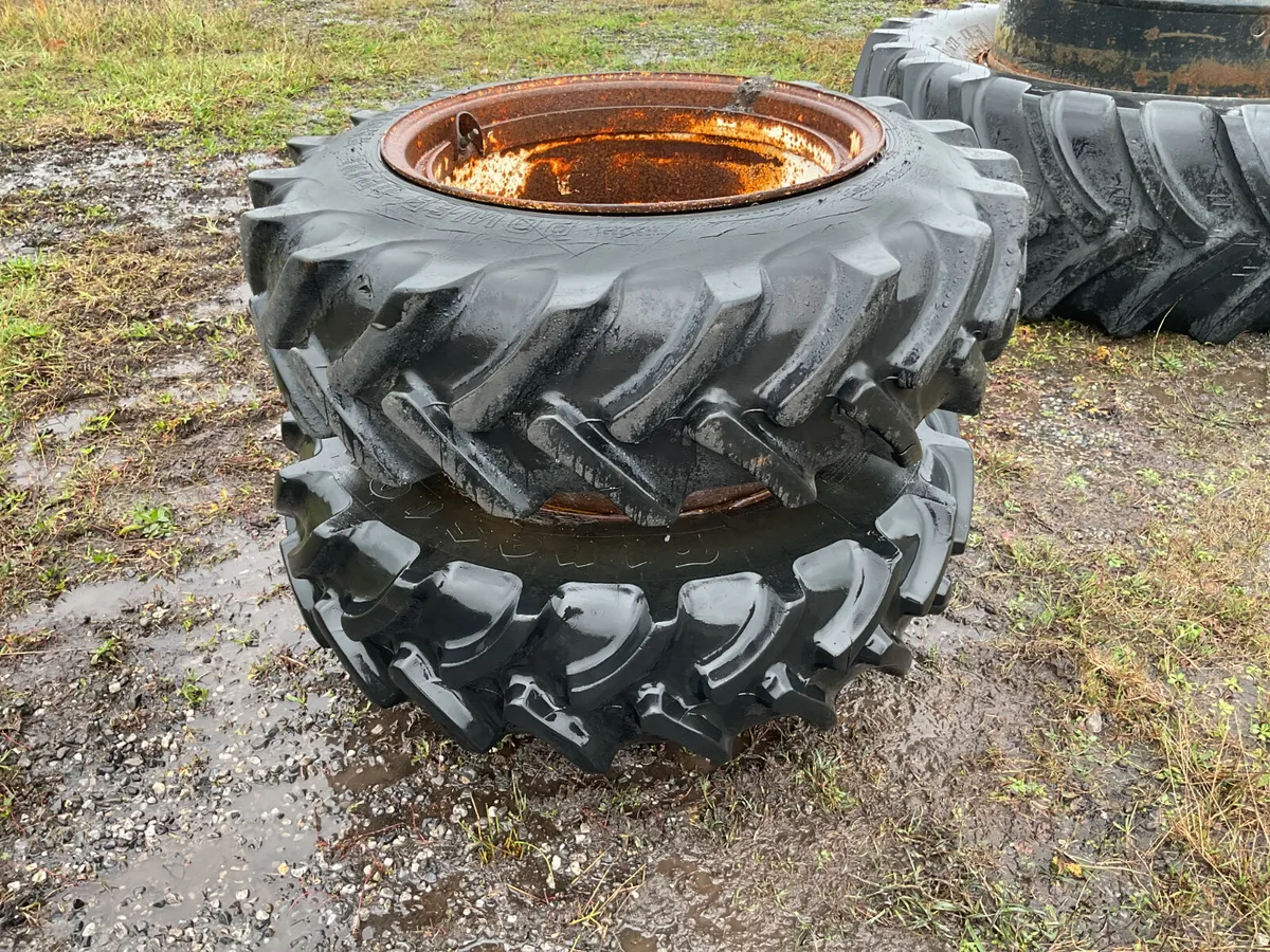 Pair Of 11.2 R24 Dual Tyres For Auction - Image 2