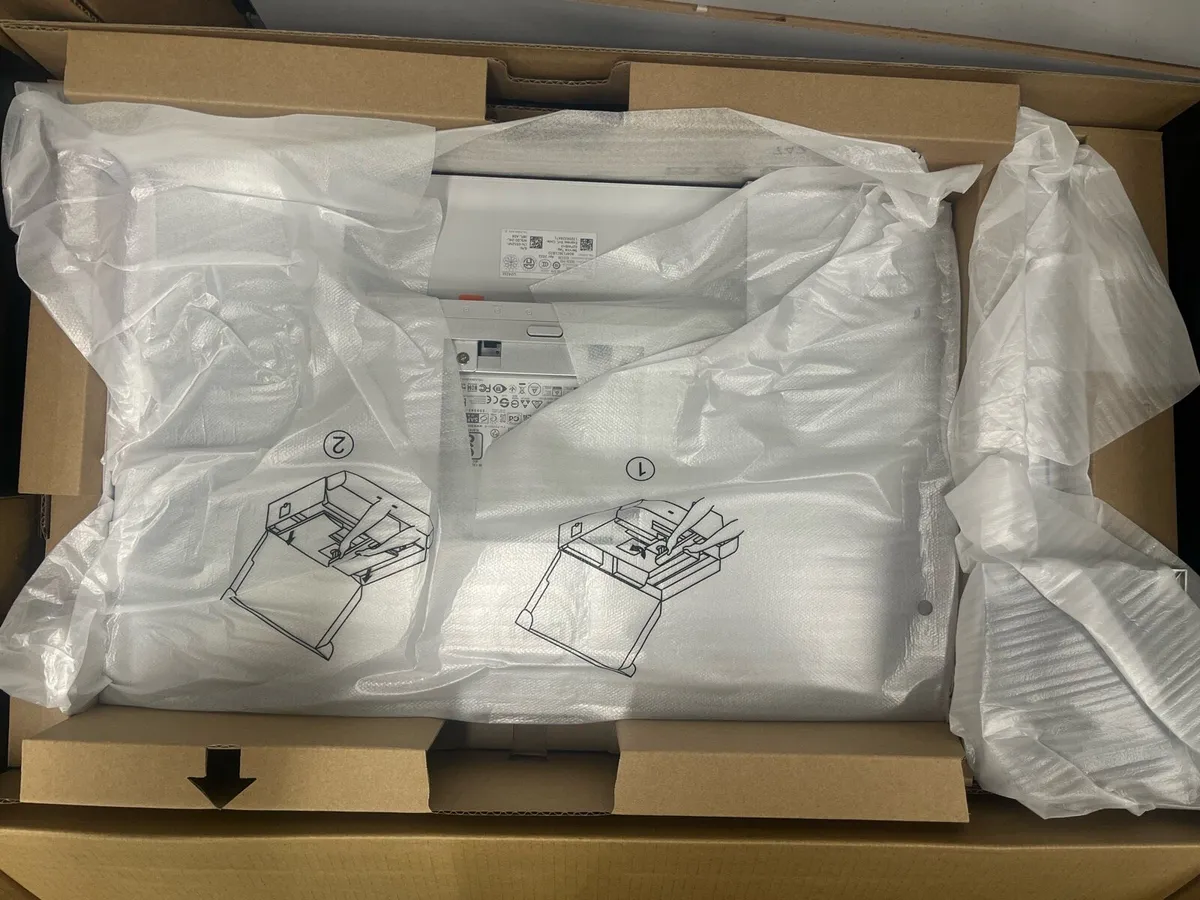 Dell 24” Monitor - Image 3