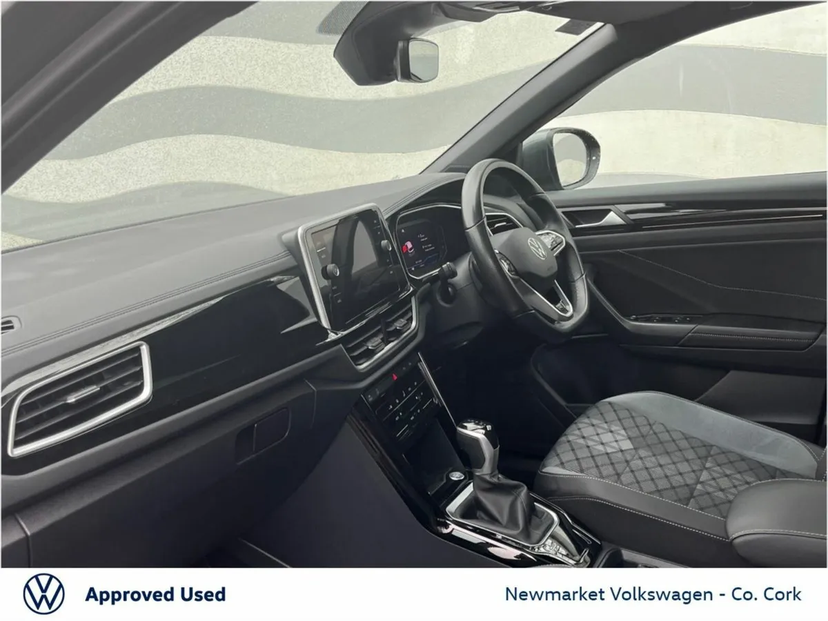 Volkswagen T-Roc 1.5 TSI 150BHP DSG R-LINE AUTOMAT - Image 3