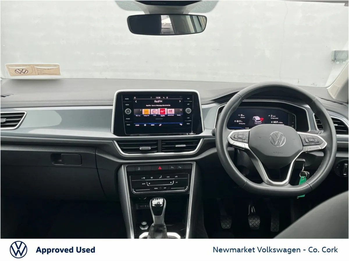 Volkswagen T-Roc 2.0TDI 116BHP STYLE 6 SPEED - Image 2