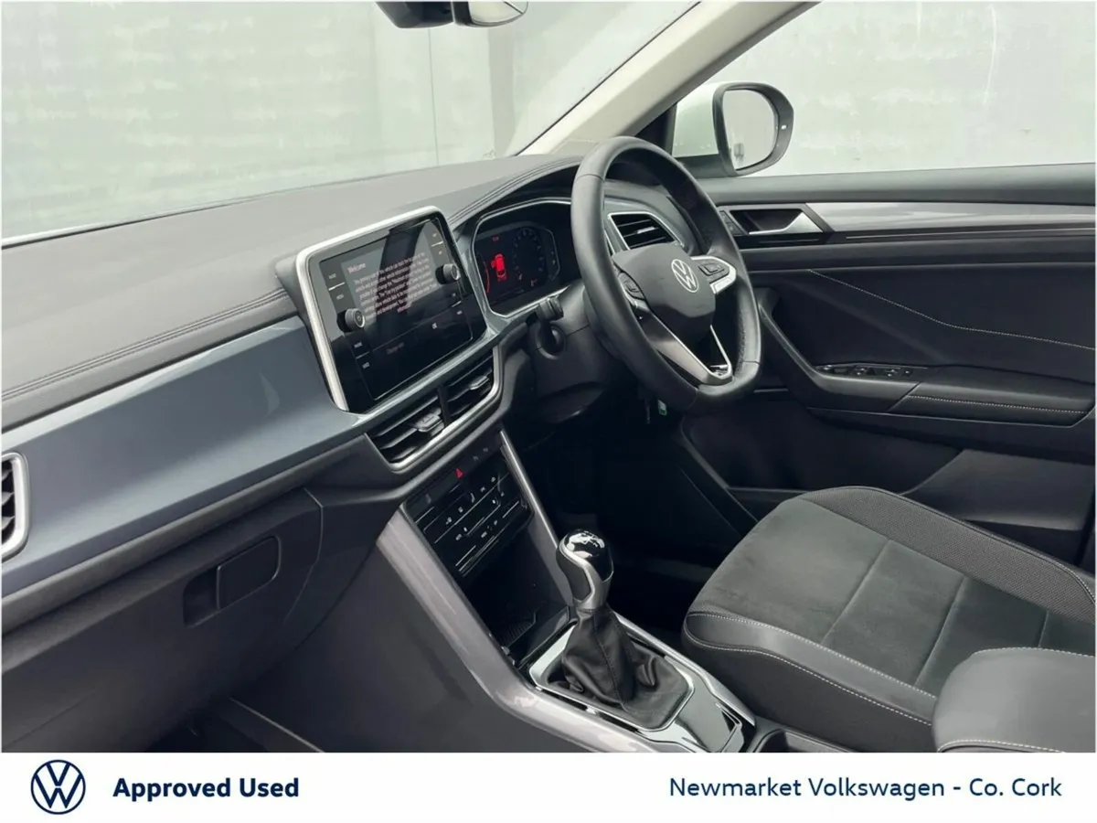Volkswagen T-Roc 2.0TDI 116BHP STYLE 6 SPEED - Image 3