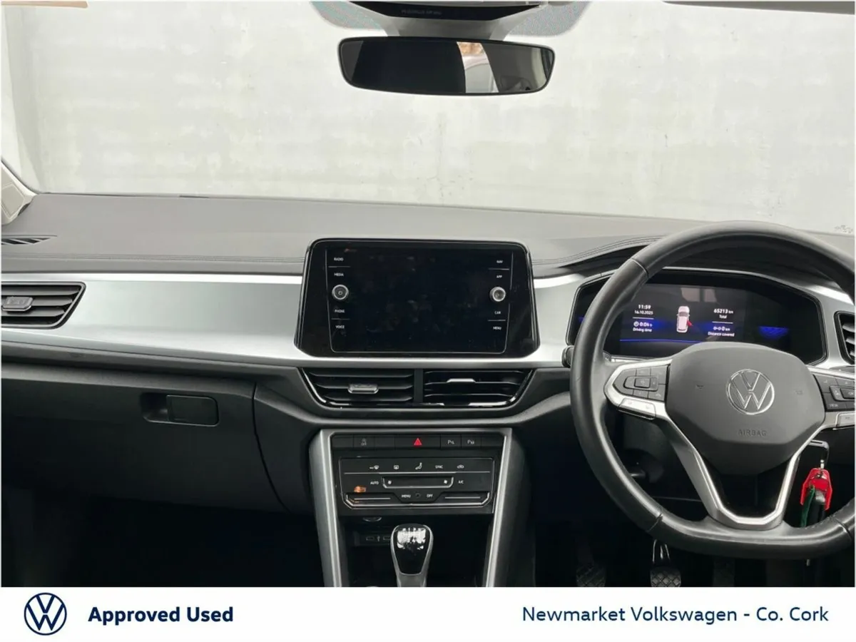 Volkswagen T-Roc 2.0 TDI 116BHP LIFE - Image 2