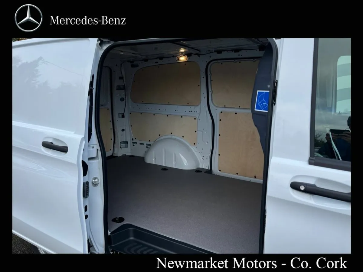 Mercedes-Benz Vito LONG WHEEL BASE 110BHP 2.0CDI 6 - Image 3