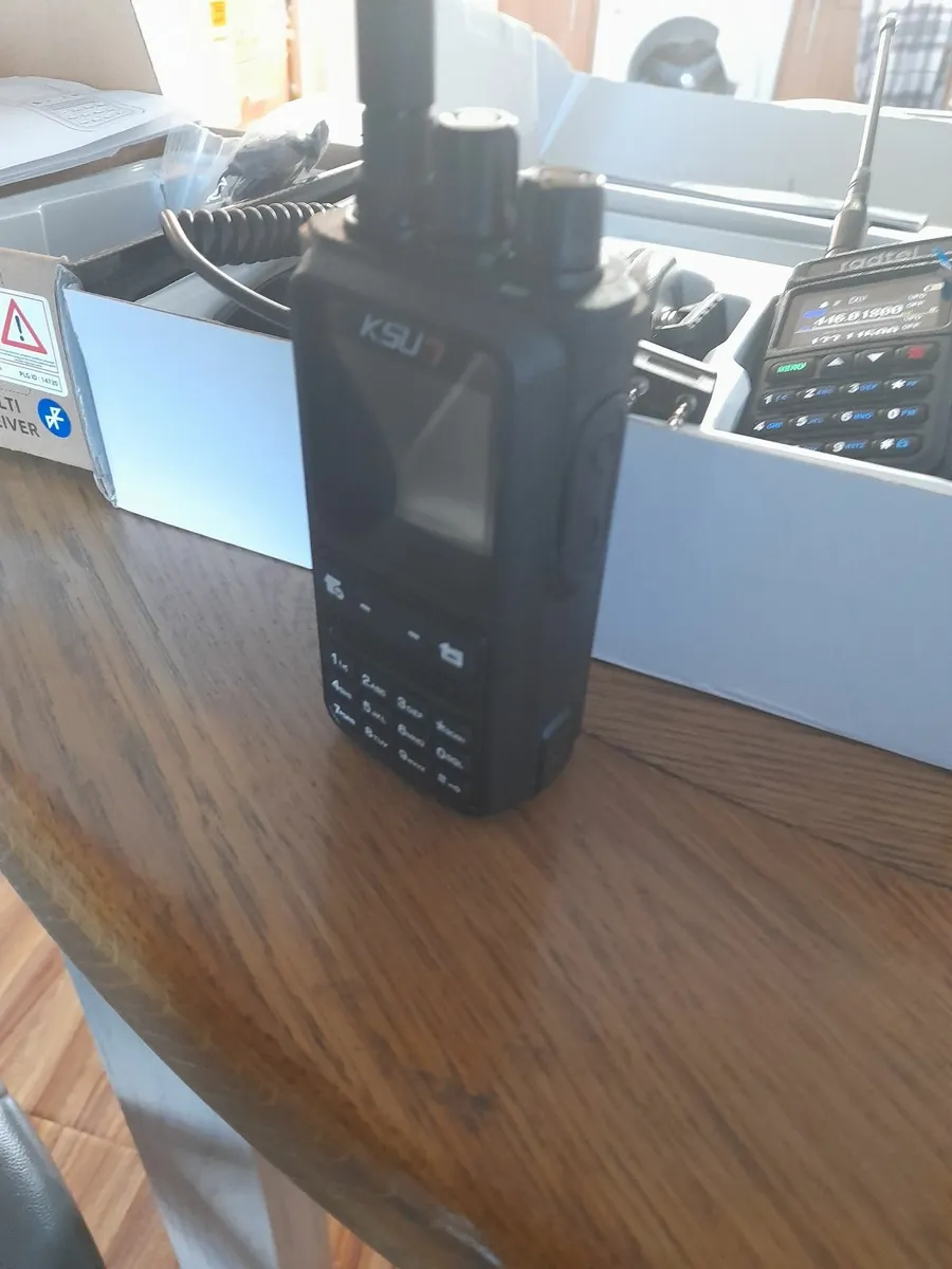 Walkie-talkies - Image 2