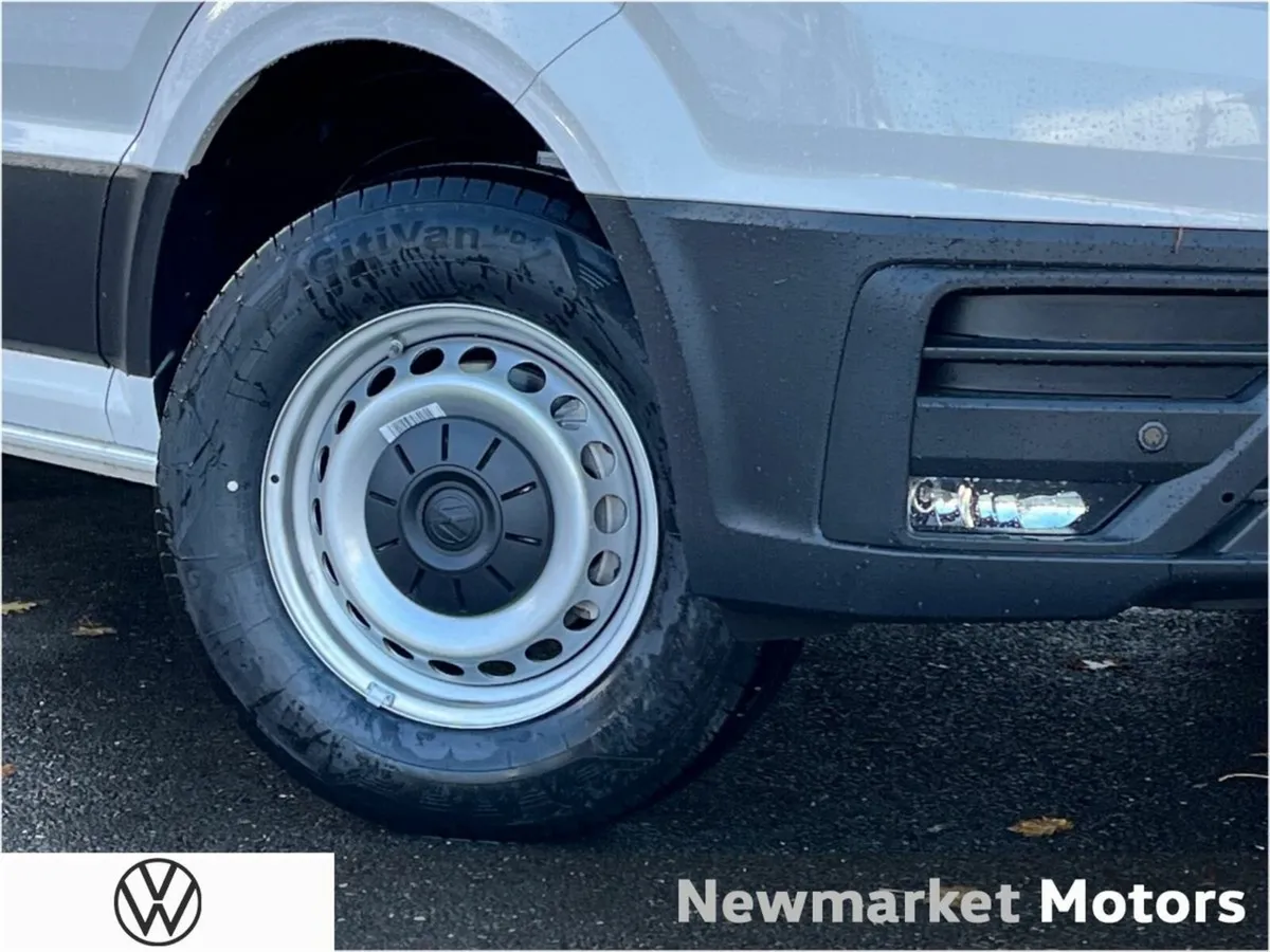 Volkswagen Crafter 177BHP AUTOMATIC 35 LONG WHEEL - Image 2