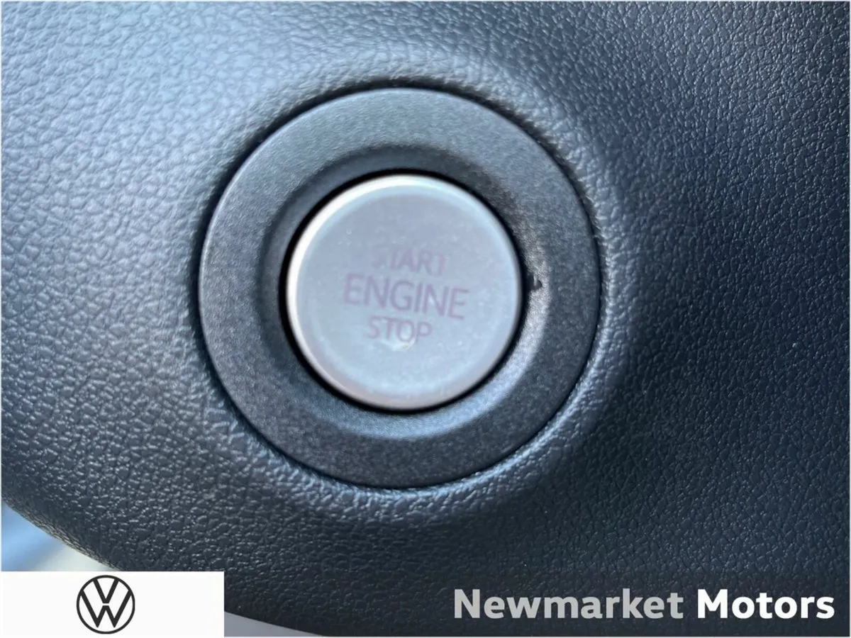 Volkswagen Crafter 177BHP AUTOMATIC 35 LONG WHEEL - Image 4