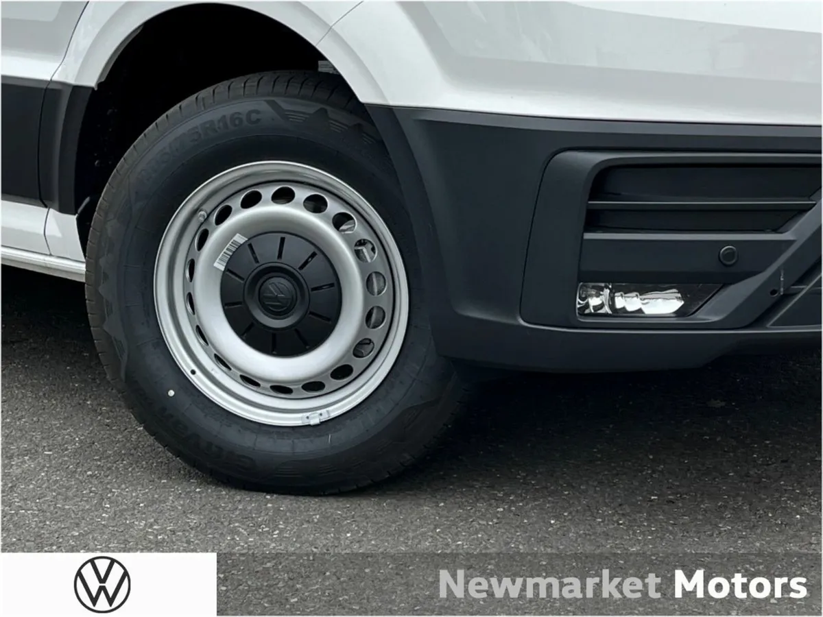 Volkswagen Crafter 30 TRENDLINE 2.0TDI 140BHP 6 SP - Image 2