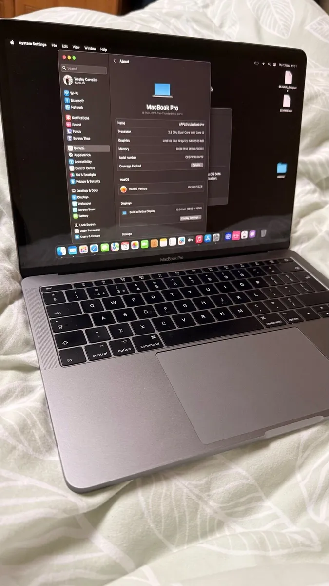 Macbook Pro 13 - Image 1