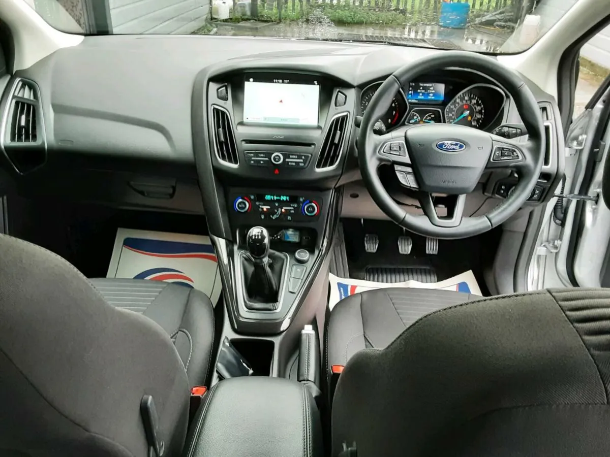 Ford focus  2018  1ltr petrol - Image 4